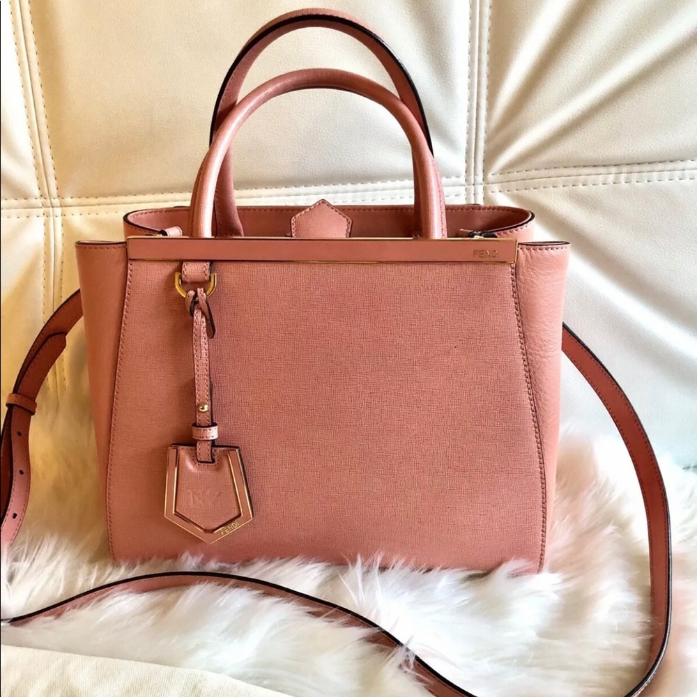 Fendi 2jour petite